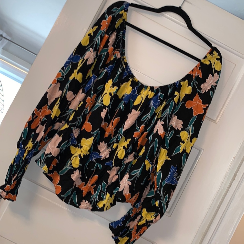 Size 3X / 22/24 Eloquii elements off the shoulder ruffle floral blouse